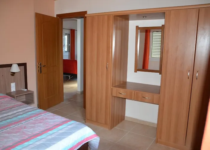 Navarone Petrochori (Peloponnese)